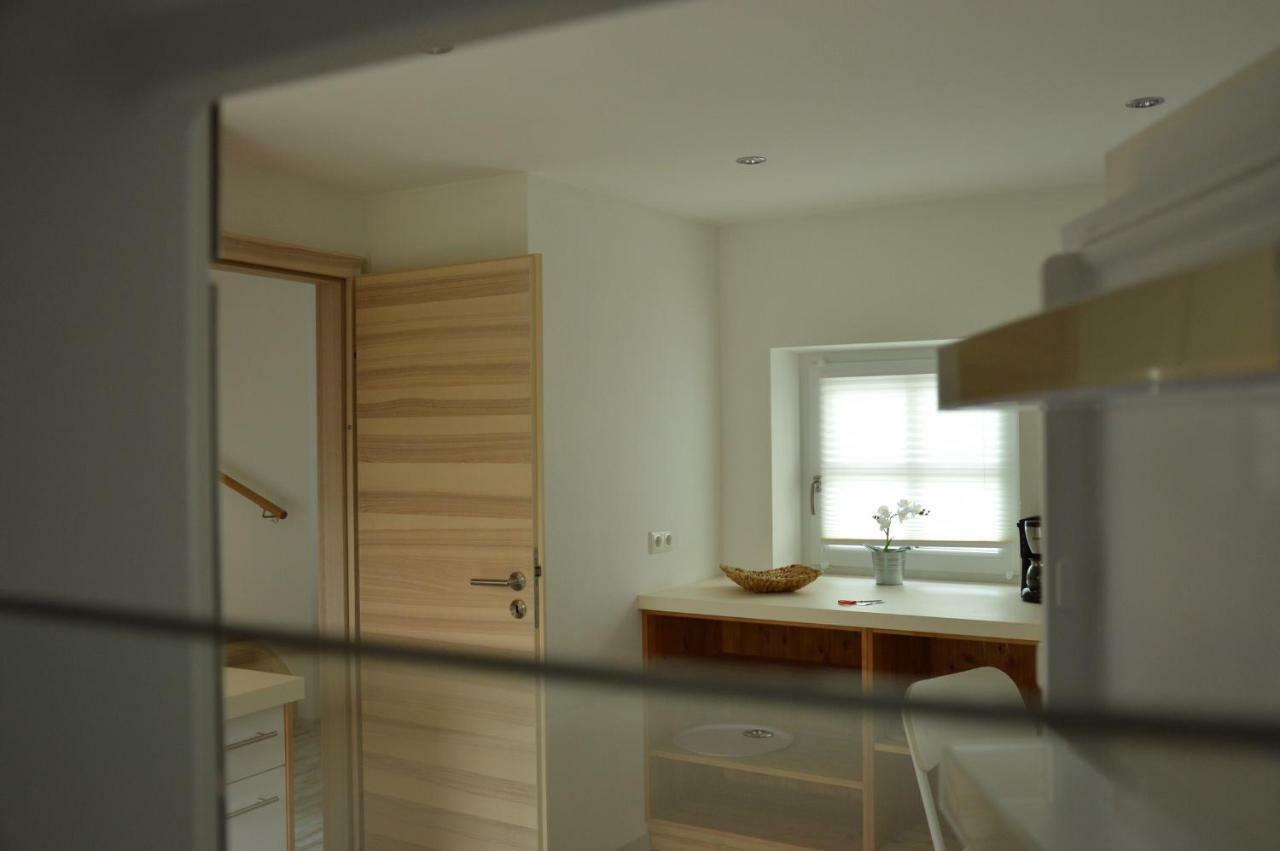 Ferienwohnung Im Sommerhaus เบิร์ชเทสกาเดน ภายนอก รูปภาพ
