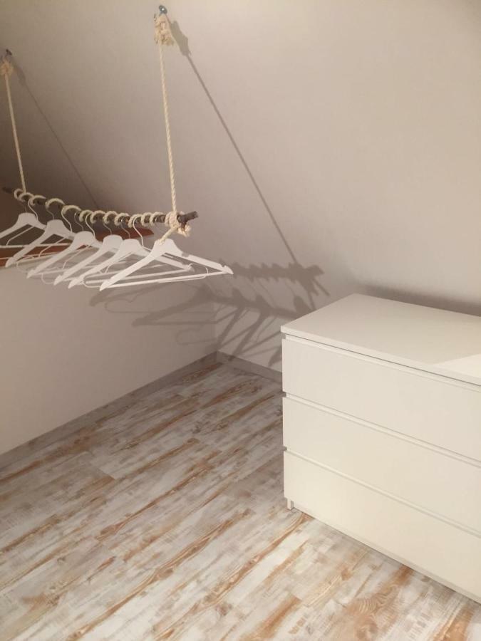 Ferienwohnung Im Sommerhaus เบิร์ชเทสกาเดน ภายนอก รูปภาพ